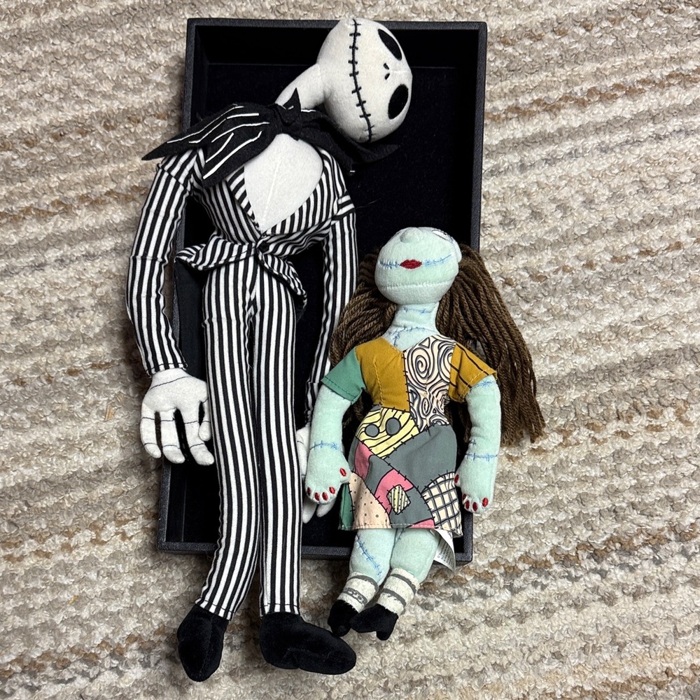 Disney Nightmare Before Christmas Jack And Sally Plush Figures 18” and 11”